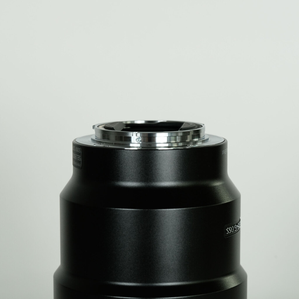 SONY FE 90mm F2.8 Macro G OSS SEL90M28G