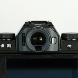 FUJIFILM X-S10