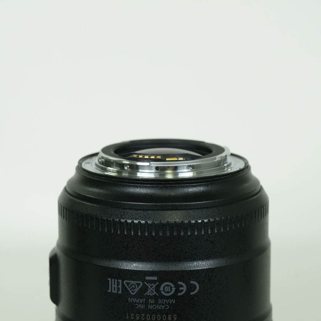 Canon EF85mm F1.4L IS USM
