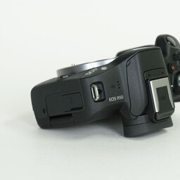 Canon EOS R50
