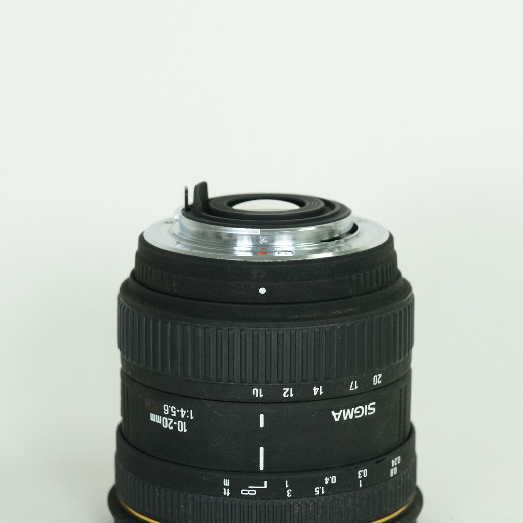 SIGMA 10-20mm F4-5.6 EX DC (ペンタックス用) SIGMA 10-20mm F4-5.6 EX DC (ペンタックス用)