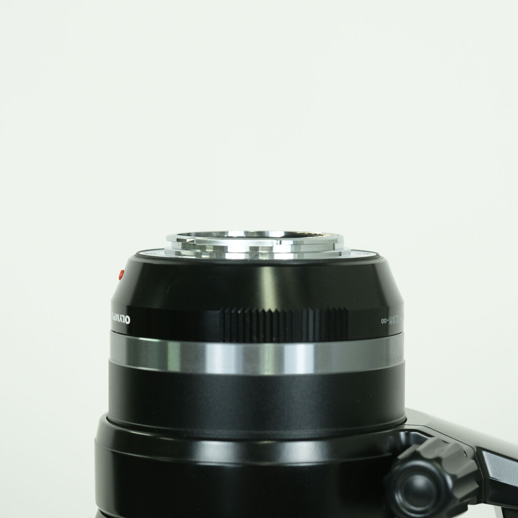 OLYMPUS M.ZUIKO DIGITAL ED 40-150mm F2.8 PRO