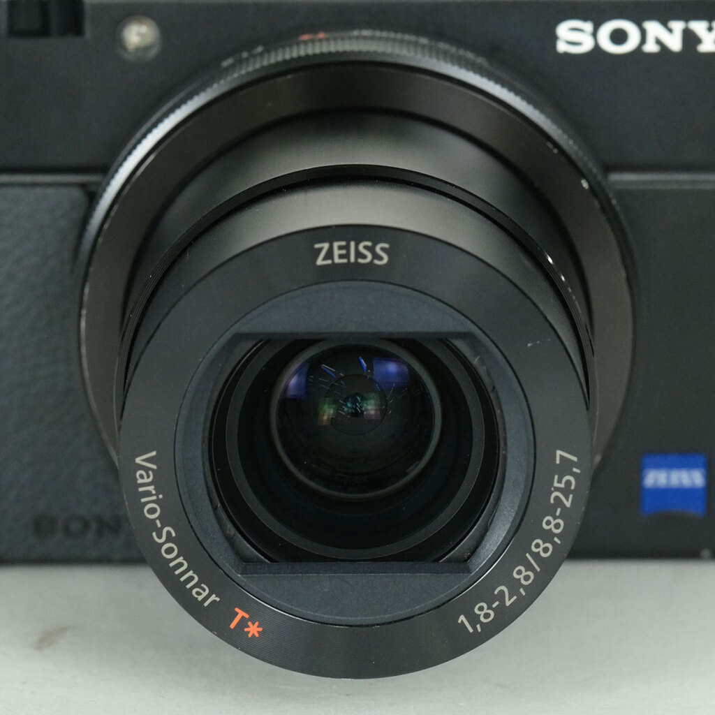 SONY Cyber-shot DSC-RX100M3の出品 | ONE SCENE（ワンシーン）