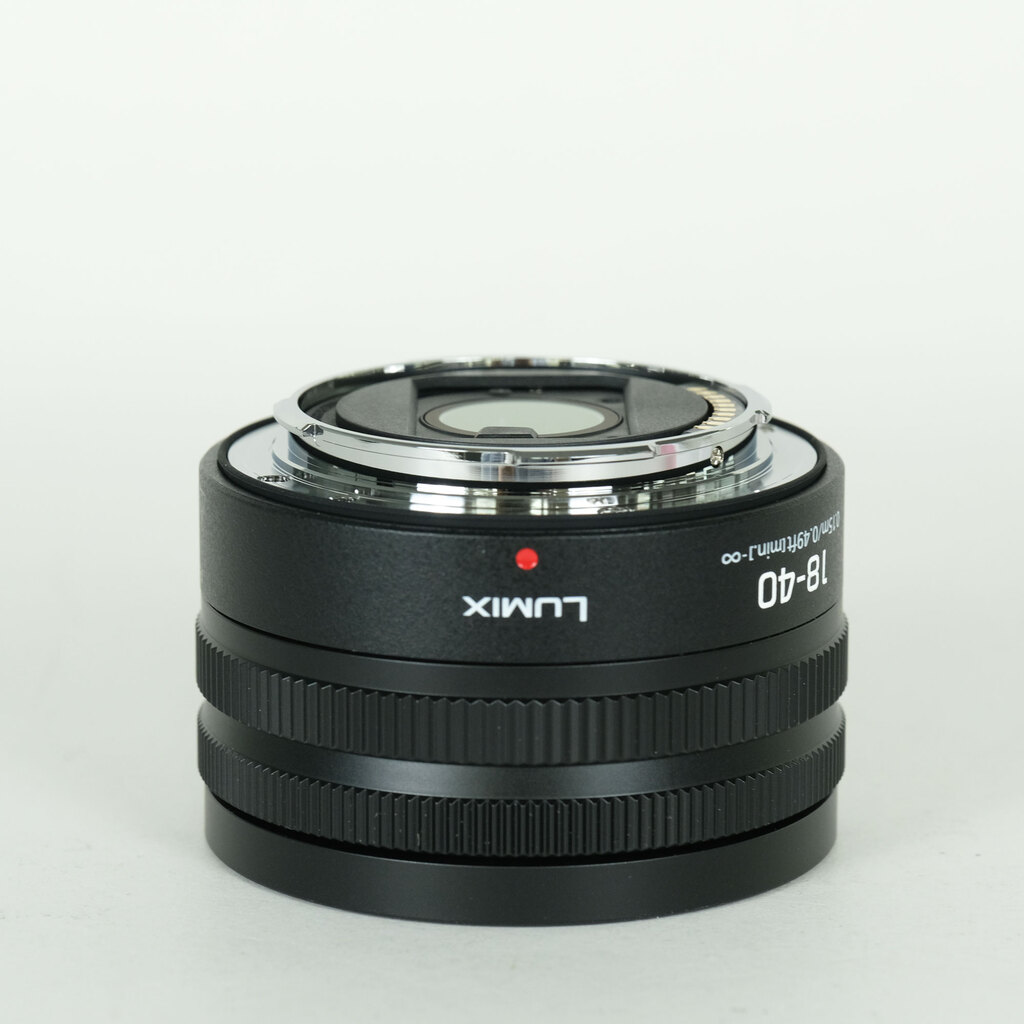 Panasonic LUMIX S 18-40mm F4.5-6.3の出品 | ONE SCENE（ワンシーン）