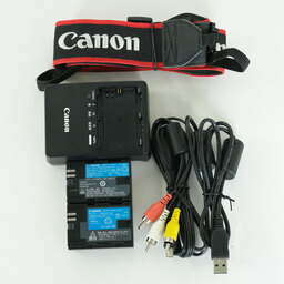 Canon EOS 5D Mark III Canon EOS 5D Mark III