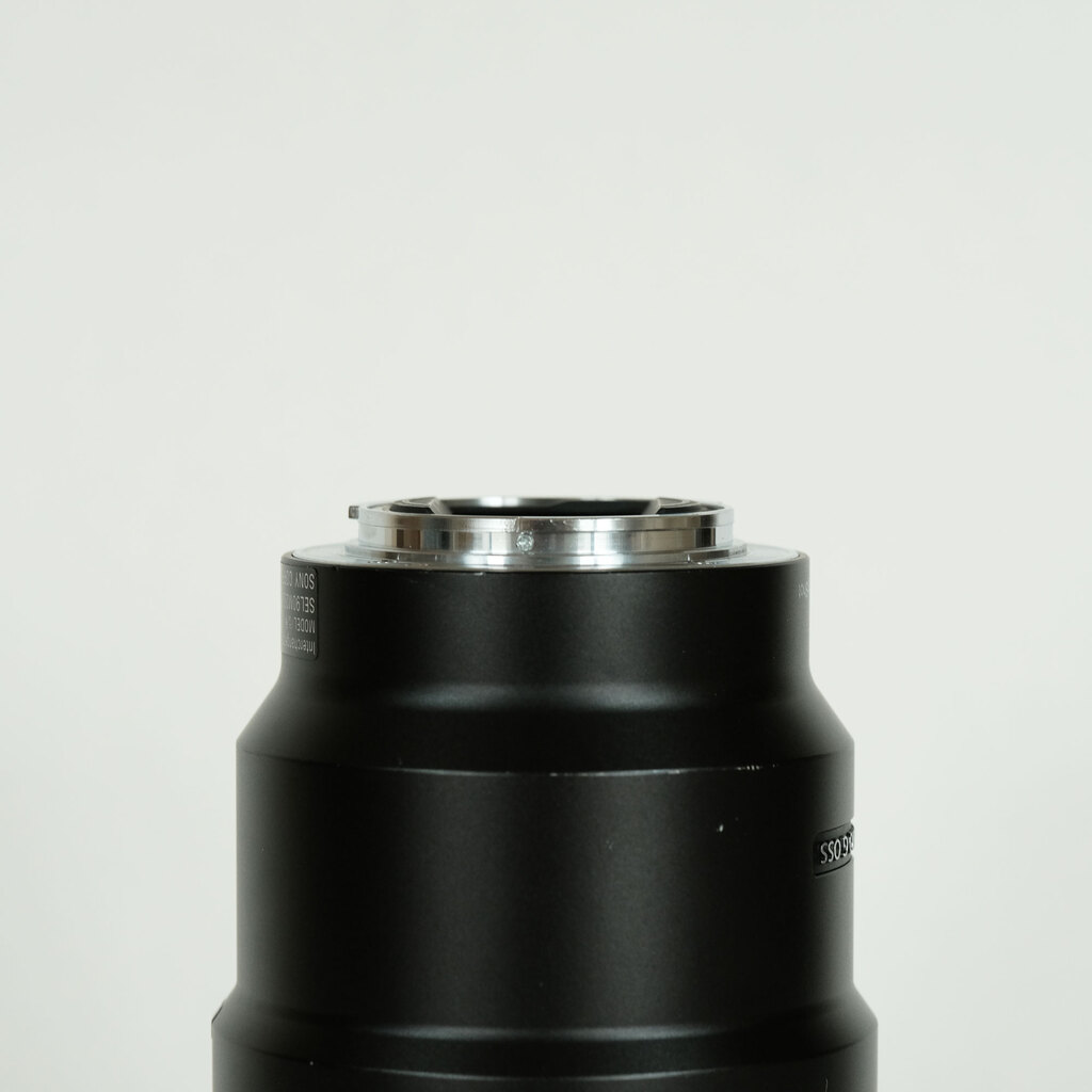 SONY FE 90mm F2.8 Macro G OSS SEL90M28G