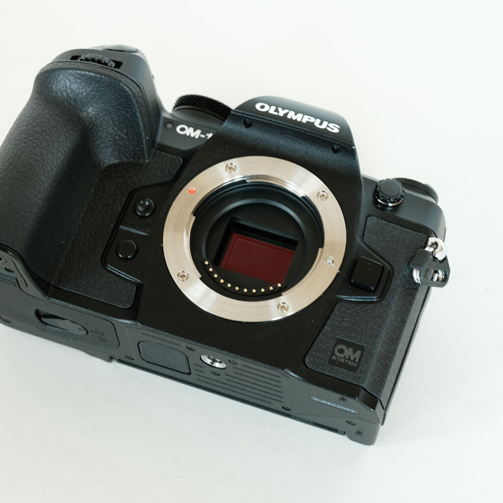 OM SYSTEM OM-1