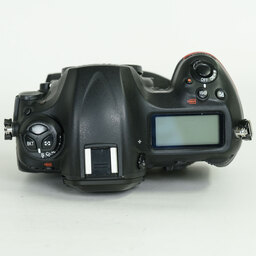 Nikon D5