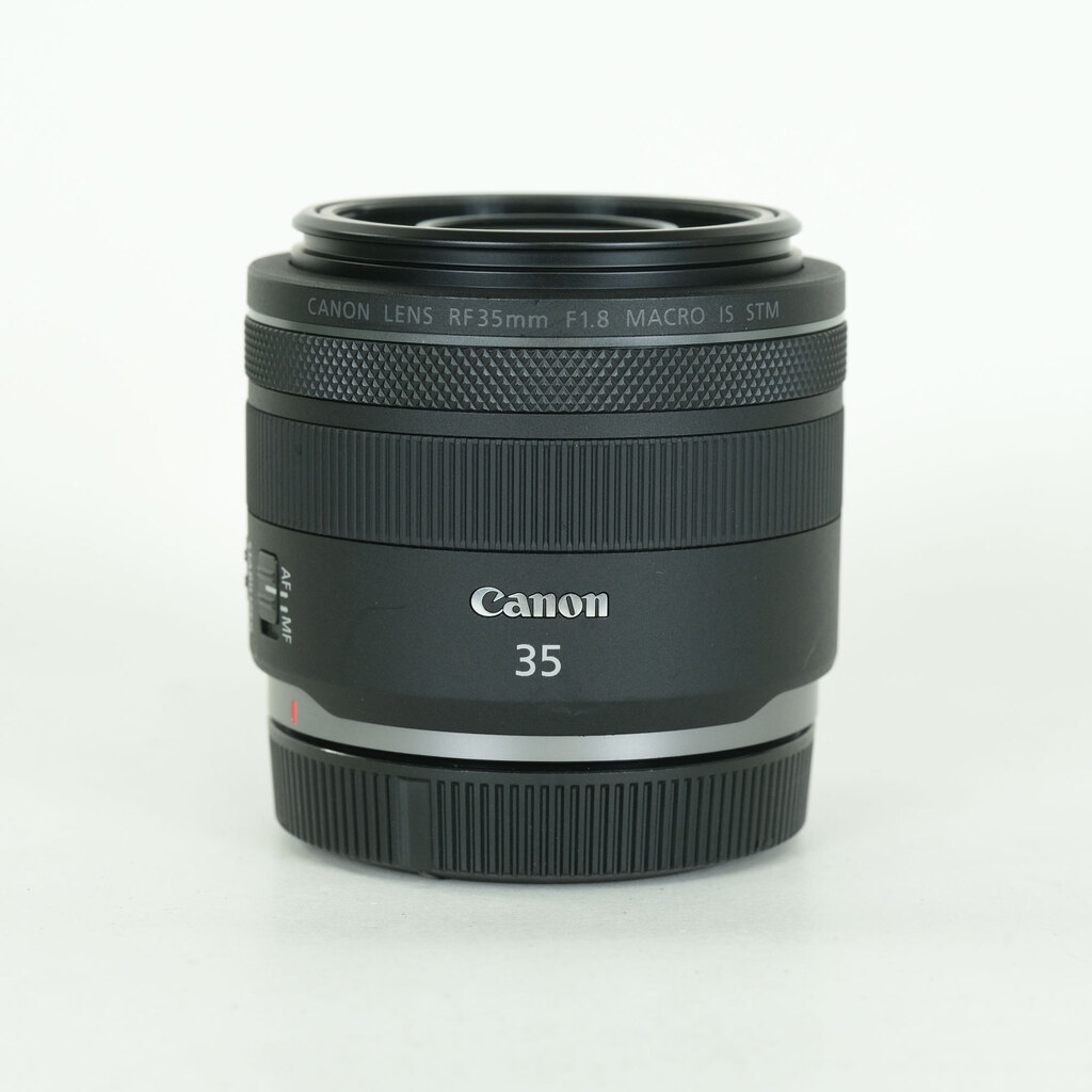 Canon RF35mm F1.8 MACRO IS STM