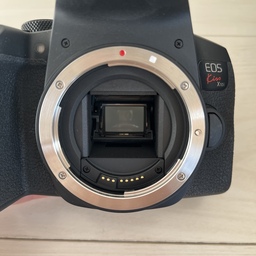 Canon EOS Kiss X10i Canon EOS Kiss X10i