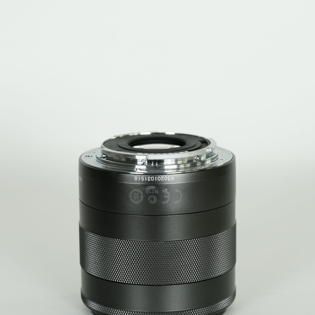 Canon EF-M18-55mm F3.5-5.6 IS STM
