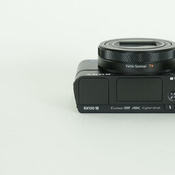 SONY Cyber-shot DSC-RX100M7