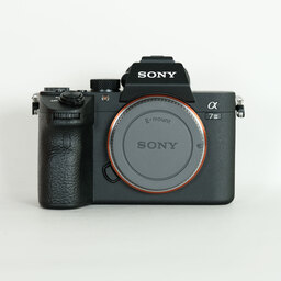 SONY α7 III（ILCE-7M3）