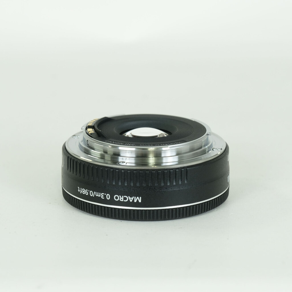 Canon EF40mm F2.8 STM