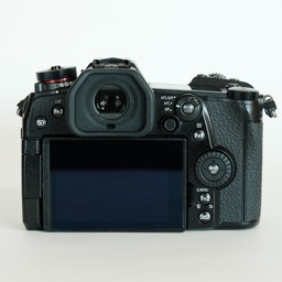 Panasonic LUMIX DC-G9 PRO