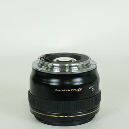 Canon EF28mm F1.8 USM Canon EF28mm F1.8 USM