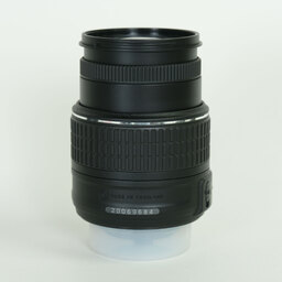 Nikon AF-S DX NIKKOR 18-55mm f3.5-5.6G VR II