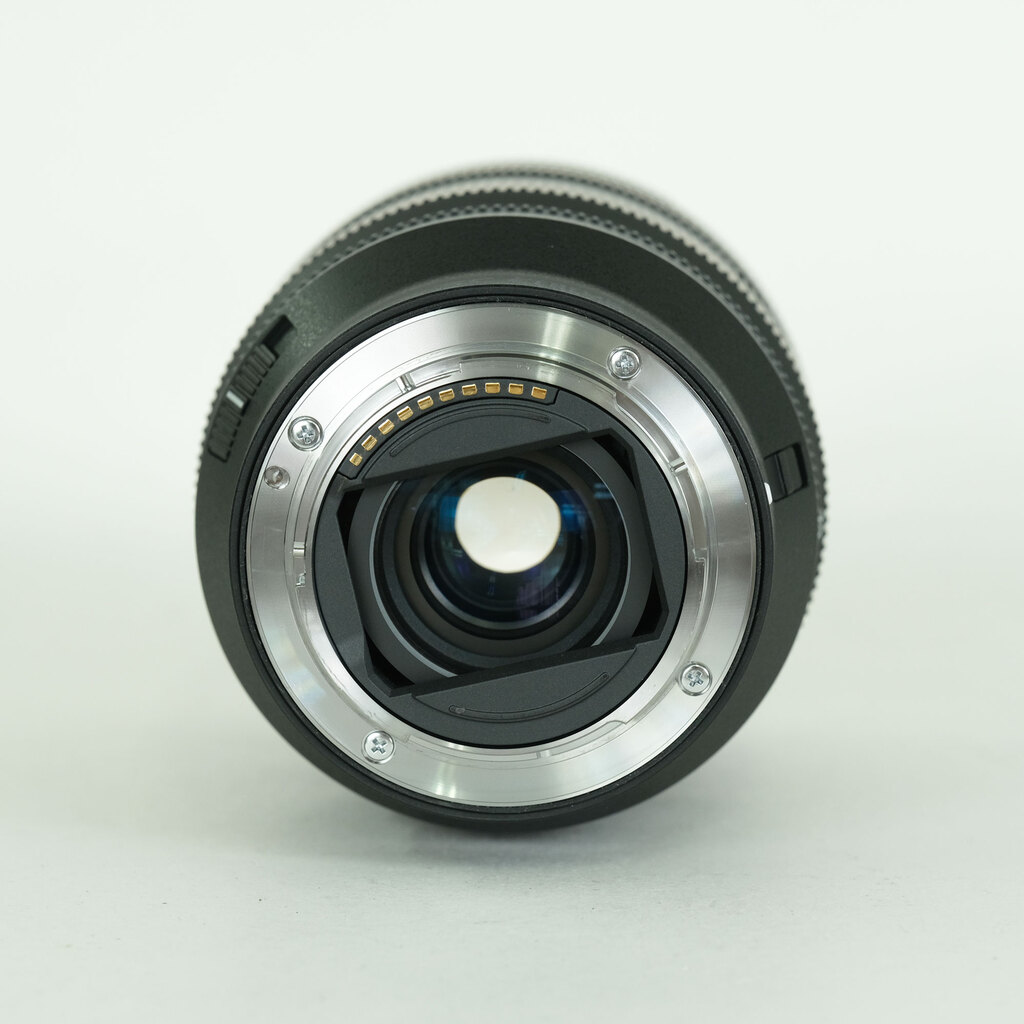 SONY FE 20-70mm F4 G SEL2070G