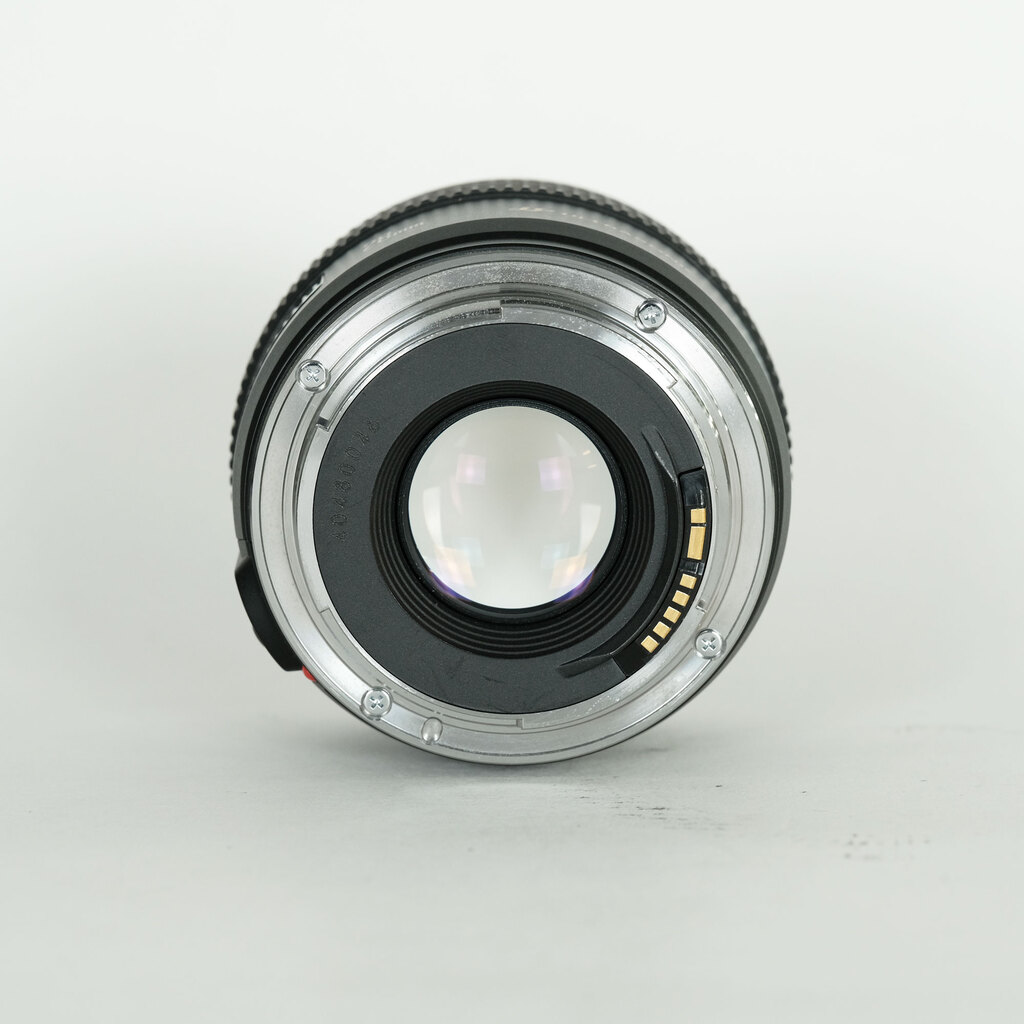 Canon EF28mm F1.8 USM