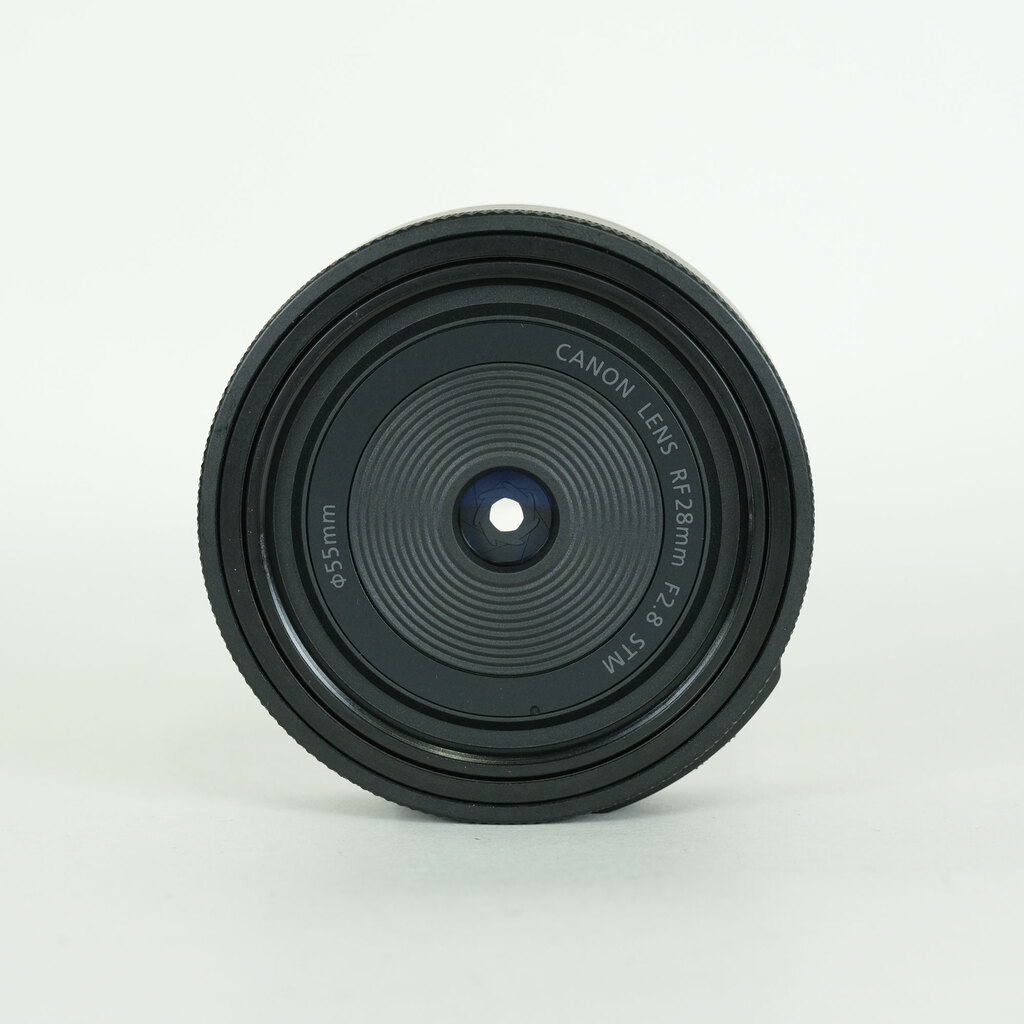 Canon RF28mm F2.8 STM