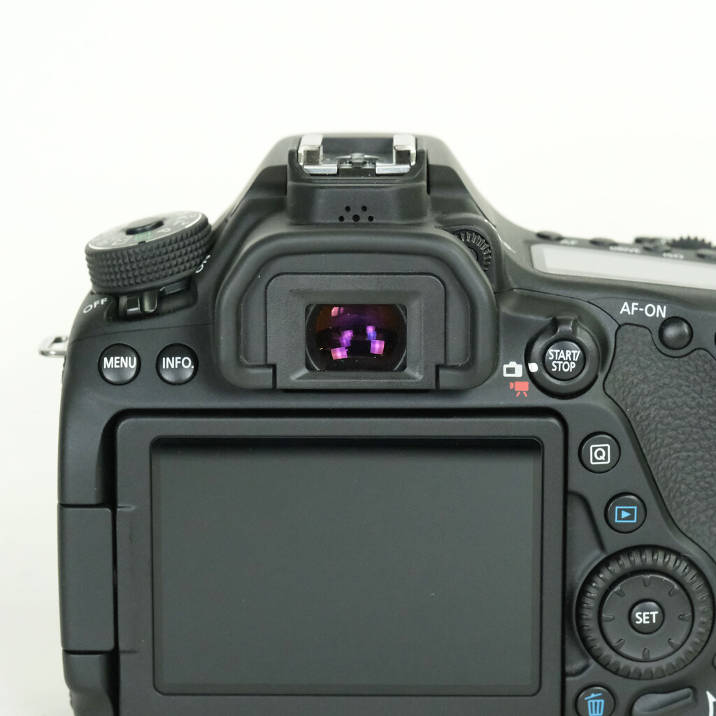 Canon EOS 80D Canon EOS 80D