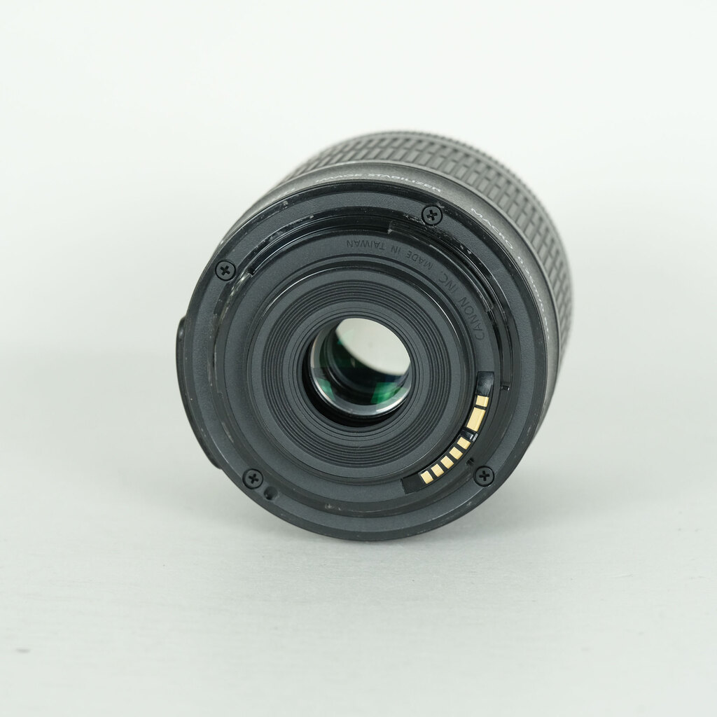 Canon EF-S18-55mm F3.5-5.6 IS STMの出品 | ONE SCENE（ワンシーン）