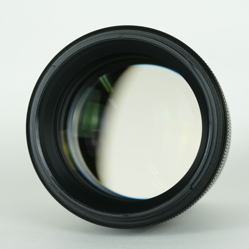Nikon NIKKOR Z 135mm f/1.8 S Plena