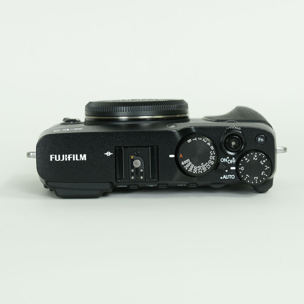FUJIFILM X-E3