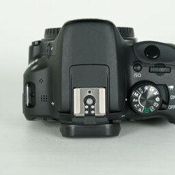 Canon EOS Kiss X7