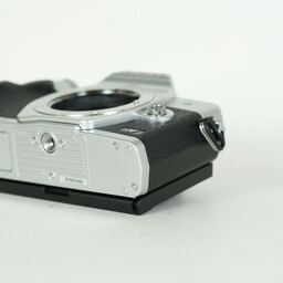 OLYMPUS OM-D E-M10 Mark IV OLYMPUS OM-D E-M10 Mark IV