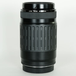 Canon EF75-300mm F4-5.6 IS USM