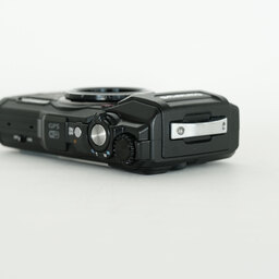 OLYMPUS Tough TG-5 ブラック