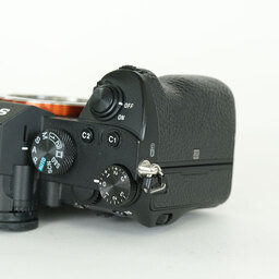 SONY α7 III(ILCE-7M3) SONY α7 III(ILCE-7M3)