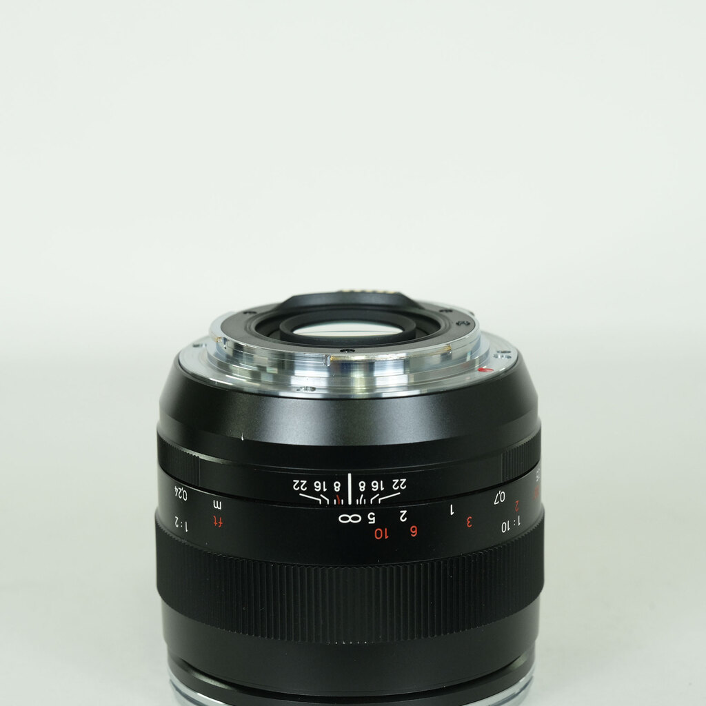 コシナ ツァイス Makro Planar T*2/50mm ZE