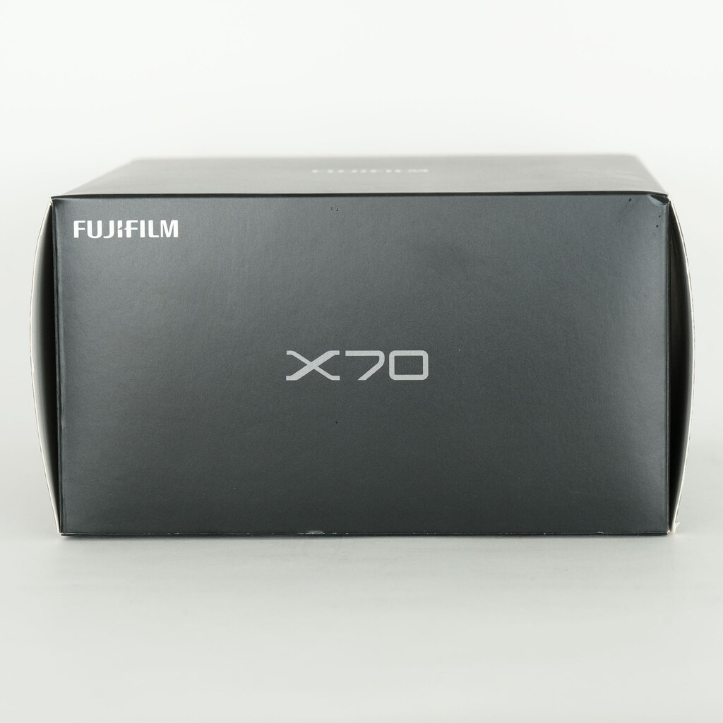 FUJIFILM X70 ブラック