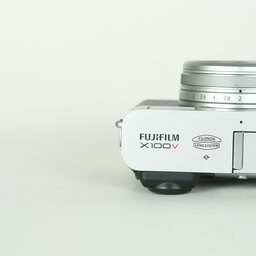 FUJIFILM X100V シルバー