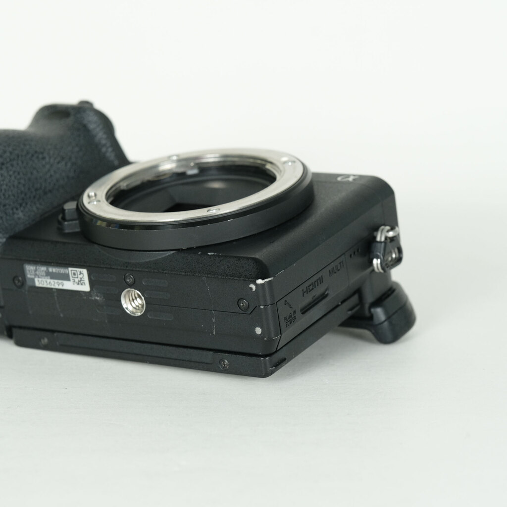 SONY α6500（ILCE-6500）の出品 | ONE SCENE（ワンシーン）