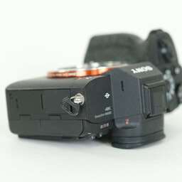 SONY α7RIV ボディ ILCE-7RM4A 【後期モデル 液晶下部にSONYロゴなし】 SONY α7RIV ボディ ILCE-7RM4A 【後期モデル 液晶下部にSONYロゴなし】