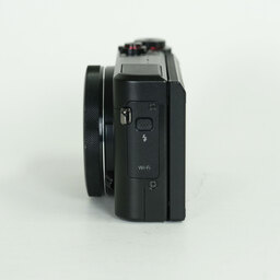 Canon PowerShot G7X Mark II