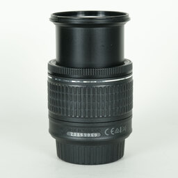 Nikon AF-P DX NIKKOR 18-55mm F3.5-5.6G VR Nikon AF-P DX NIKKOR 18-55mm F3.5-5.6G VR