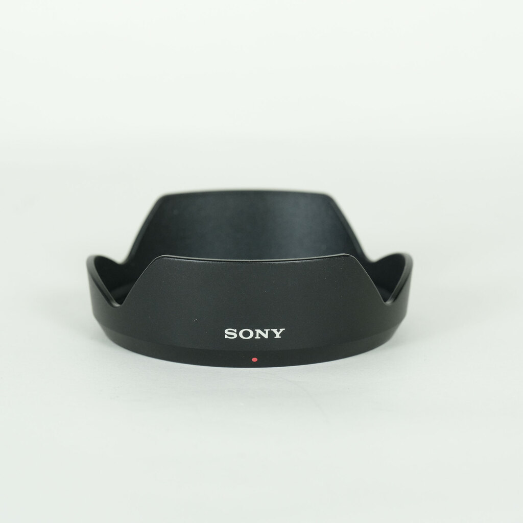 SONY E 11mm F1.8 SEL11F18の出品 | ONE SCENE（ワンシーン）