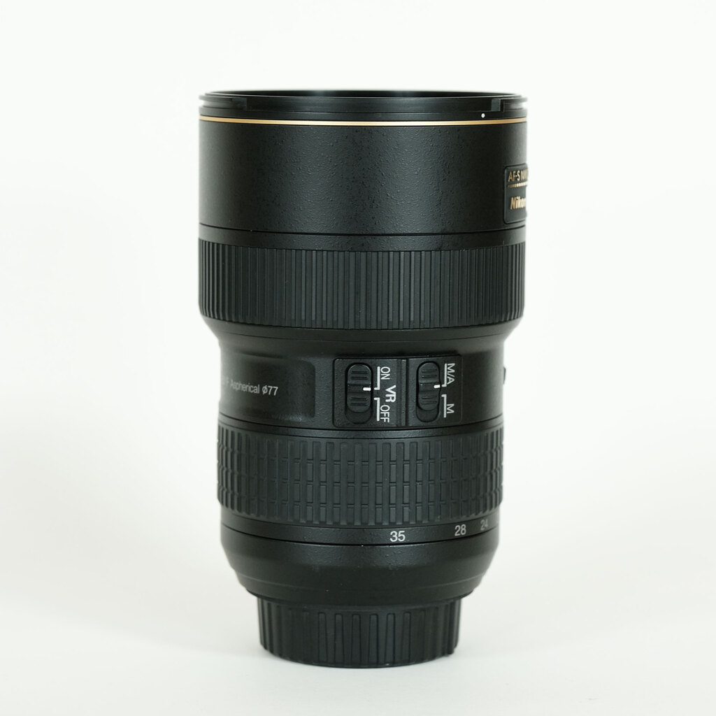 Nikon AF-S NIKKOR 16-35mm F4 G ED VR Nikon AF-S NIKKOR 16-35mm F4 G ED VR