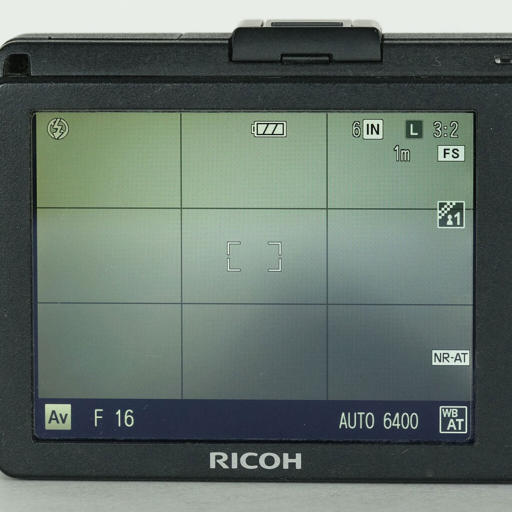 RICOH GRの出品 | ONE SCENE（ワンシーン）