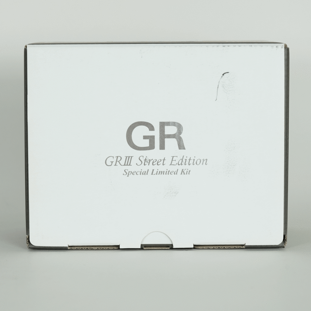 RICOH GR III Street Edition Special Limited Kit