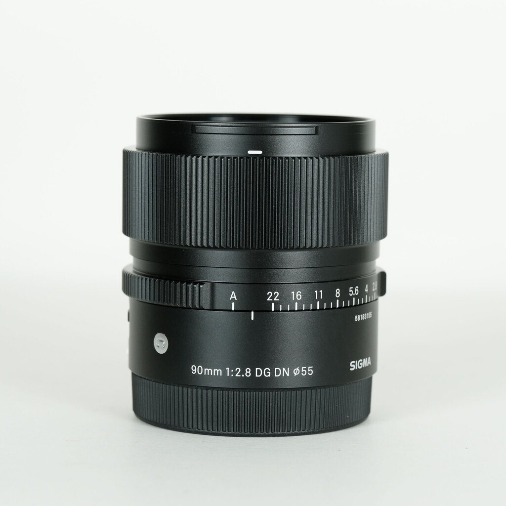 SIGMA 90mm F2.8 DG DN｜Contemporary [ソニーE用]