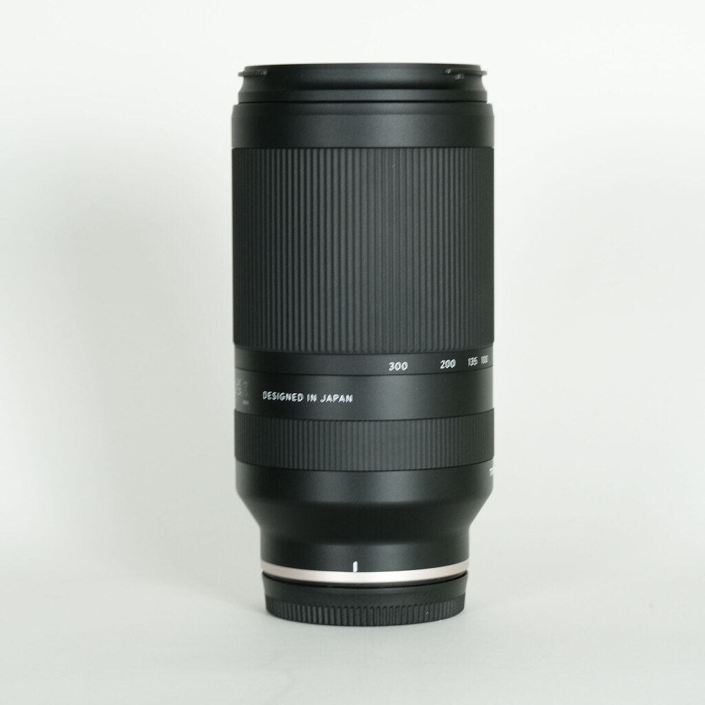 TAMRON 70-300mm F/4.5-6.3 Di III RXD (Model A047) [ソニーE用]