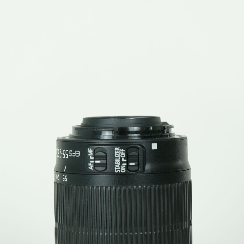 Canon EF-S55-250mm F4-5.6 IS STMの出品 | ONE SCENE（ワンシーン）