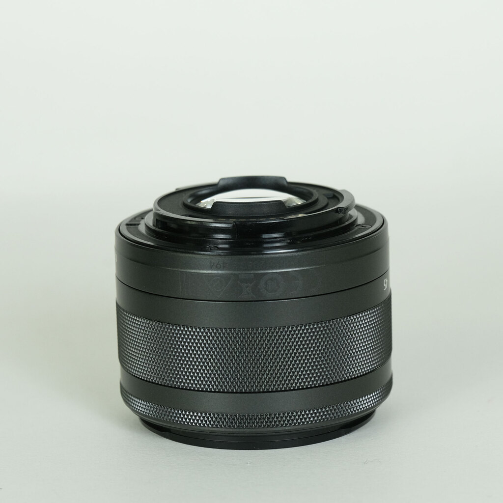 Canon EF-M15-45mm F3.5-6.3 IS STM