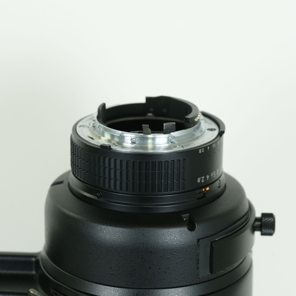 Nikon AF-S ED 300mm F2.8D II ブラック