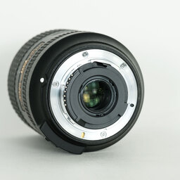 Nikon AF-S DX NIKKOR 18-300mm f/3.5-6.3G ED VR